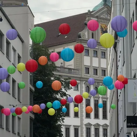 New Spacious Luxury At Rathaushausplatz Apartamento Augsburg